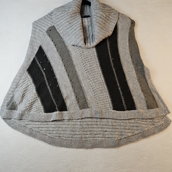 Talbots Cowl Neck Poncho Cape Sweater Wool Blend Cable Knit Colorblock Size L/XL - Picture 1 of 6